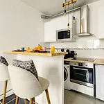 Bnbnook - Bright 1Br Near Arc De Triomphe